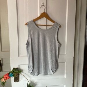 Old Navy Active Breathe On Tank size XL